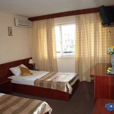 Caraiman Отель Мамая